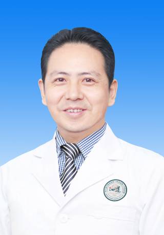 70.针灸康复科 何克强 主任中医师(1).jpg