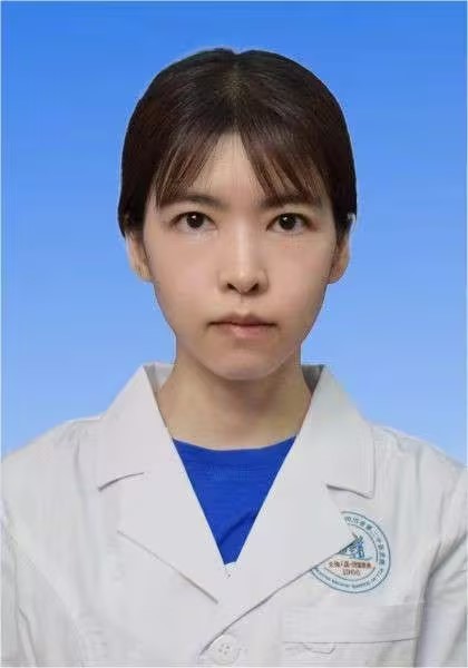 侯慧敏.jpg