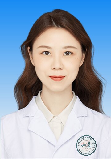 罗璎.jpg