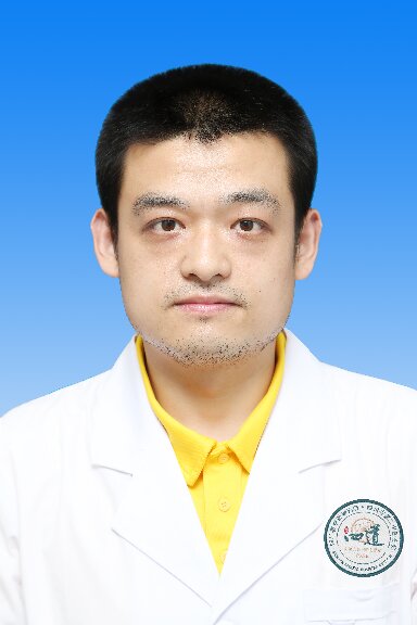 李一凡
