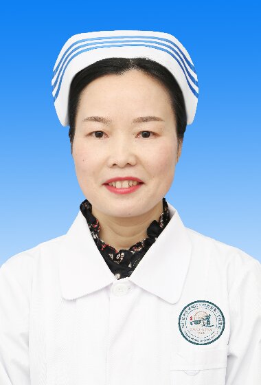 护理部 曾成惠.jpg